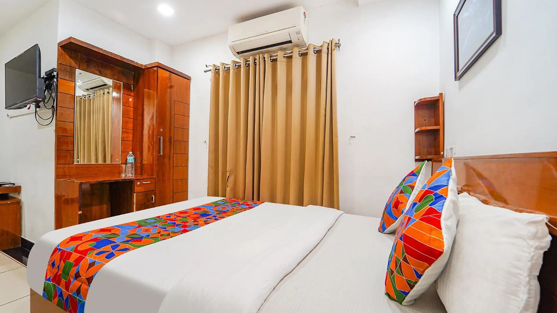 Fabhotel Stratford Kochi Hotel