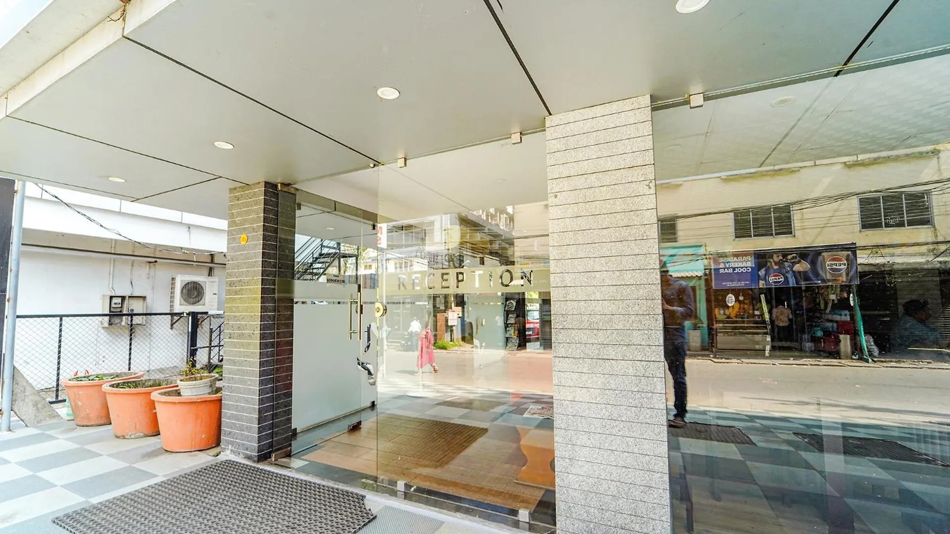 Hotel Fabhotel Stratford Kochi