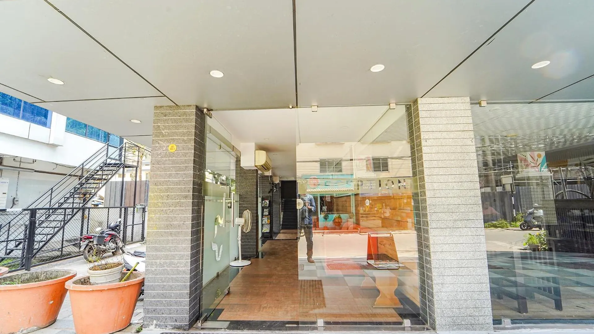 Fabhotel Stratford Kochi 3*,  India