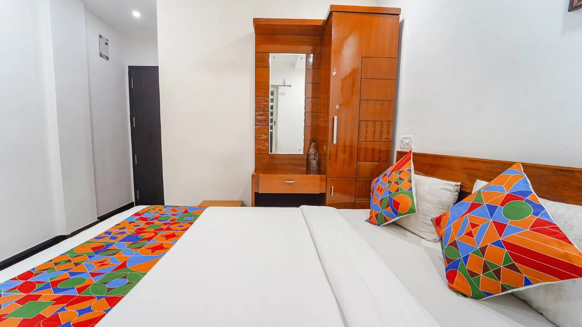Hotel Fabhotel Stratford Kochi